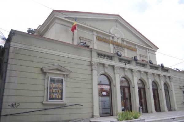Teatrul de Stat din Constanţa îşi începe sâmbătă stagiunea